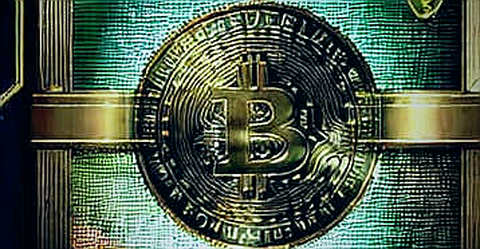 Ethereum at 1900: The Macro Liquidity War Behind the Narrative Clash