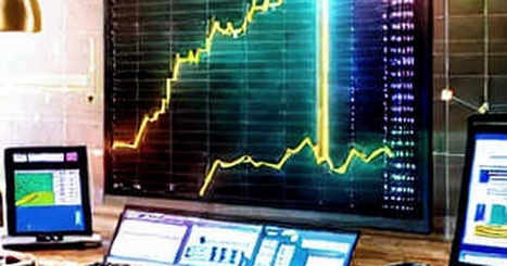 The Crack Spread Trade: What Brent Positioning Data Tells Crypto Traders
