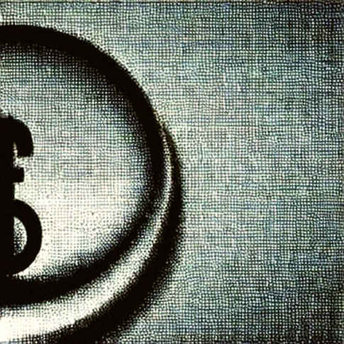The 5.273% Signal: How Tariff Warfare and Sanctions Are Rewiring the Risk Premium in Crypto Markets